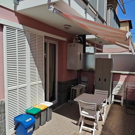 Апартаменти Casa Francesca: Un Mare Di Relax! Вентімілья Екстер'єр фото